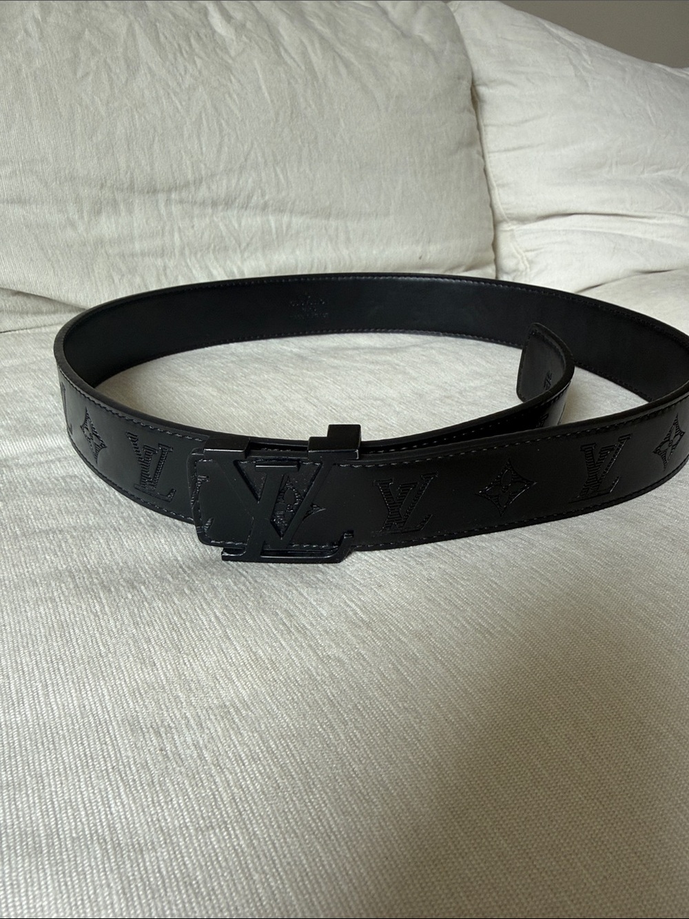 Men’s Louis Vuitton Belt (not authentic)